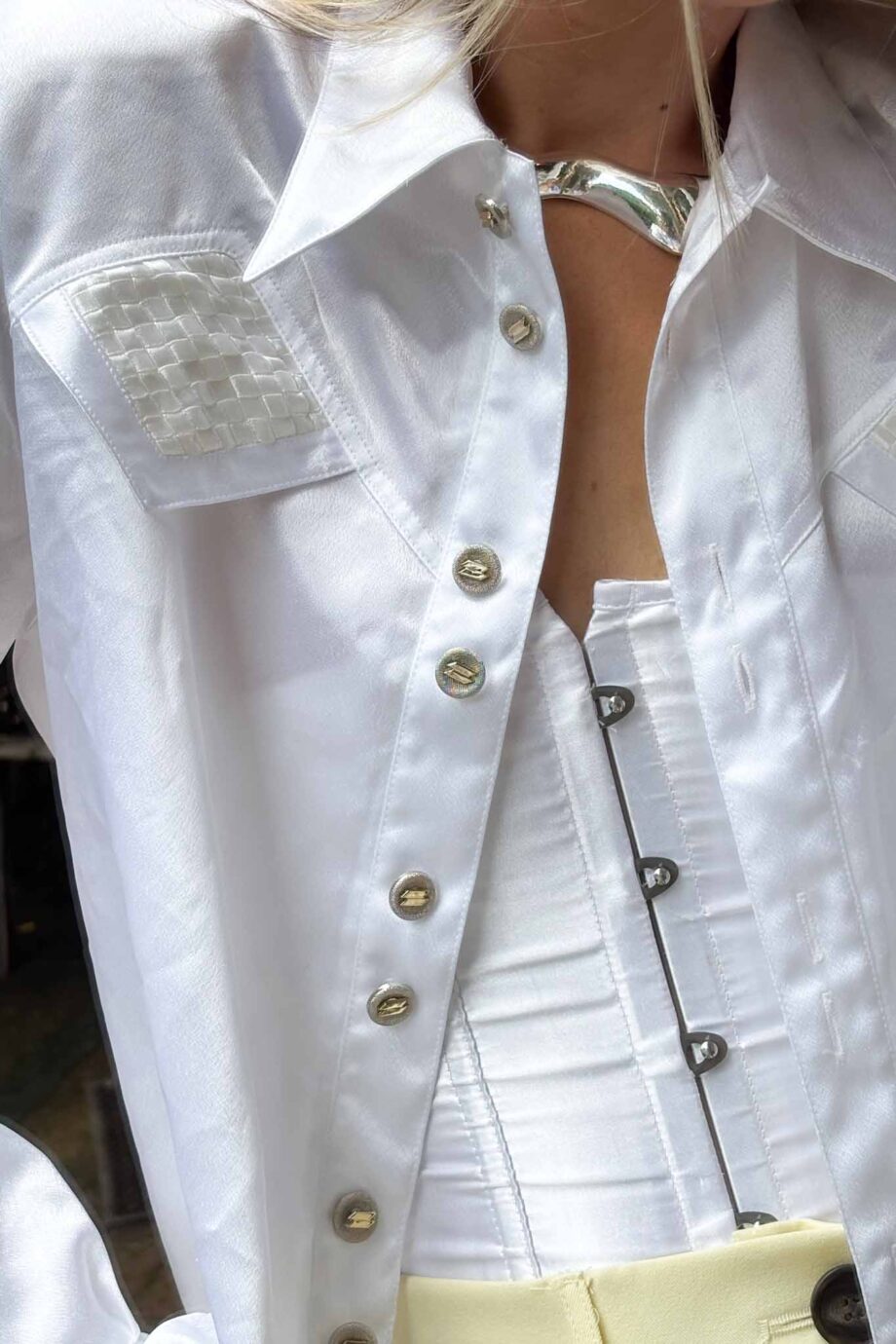 Delicate summer appeal blouse