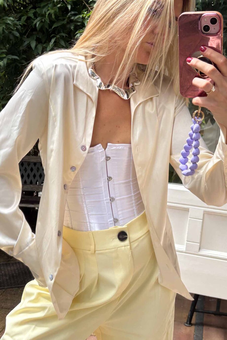 Crème de seta silk pearl button blouse