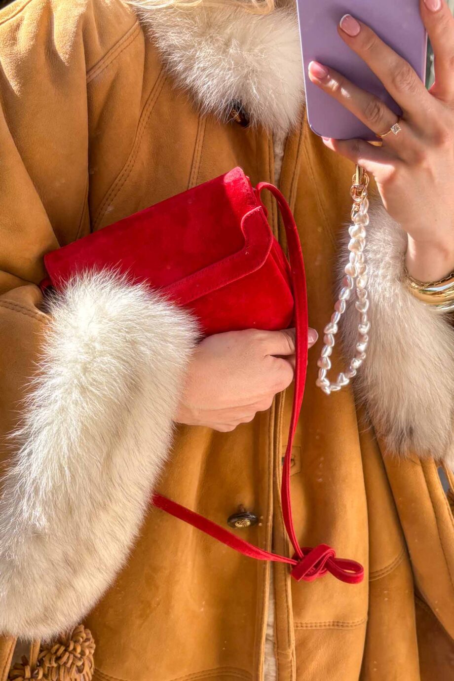 La Dolce vita luxe suede lammy cape