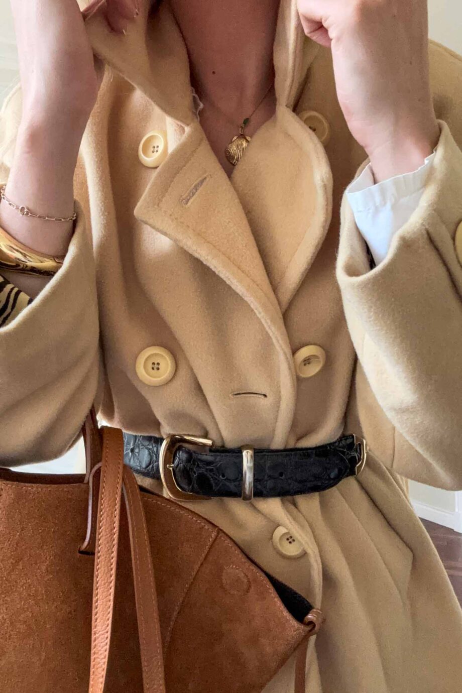 The blushing classic wool coat