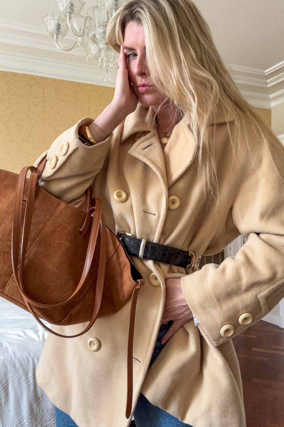 The blushing classic wool coat