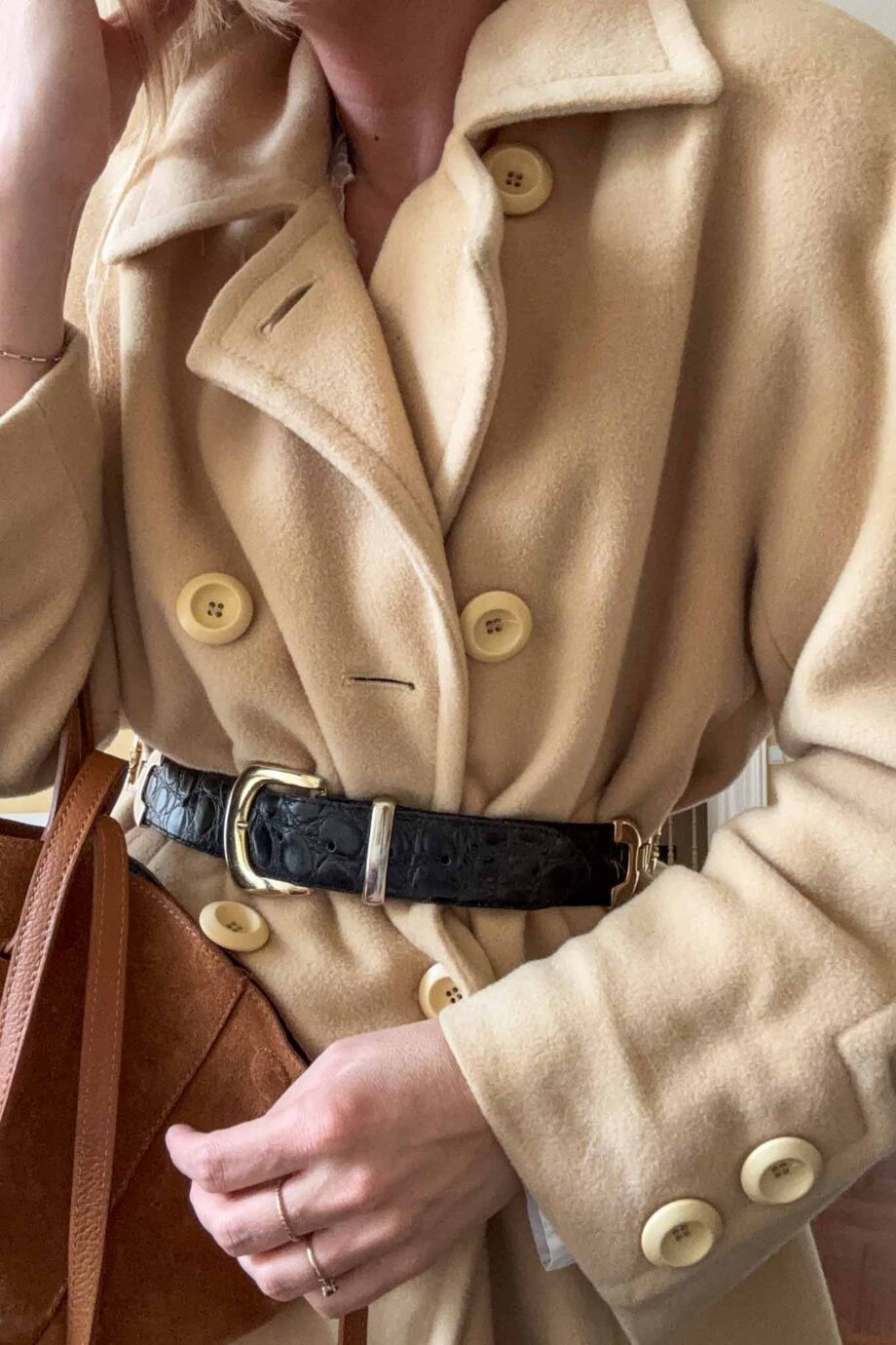 The blushing classic wool coat