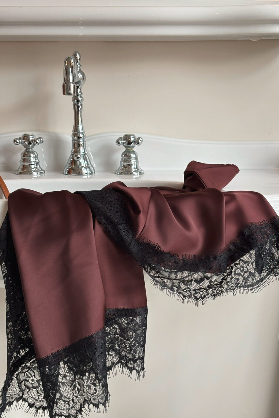 Dolce sensual and silky lace satin set