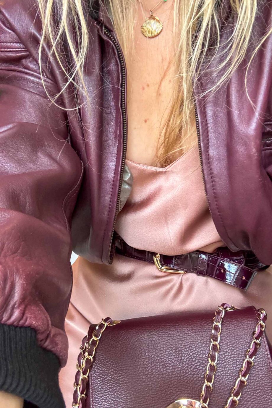 The Venezia burgundy leather belt