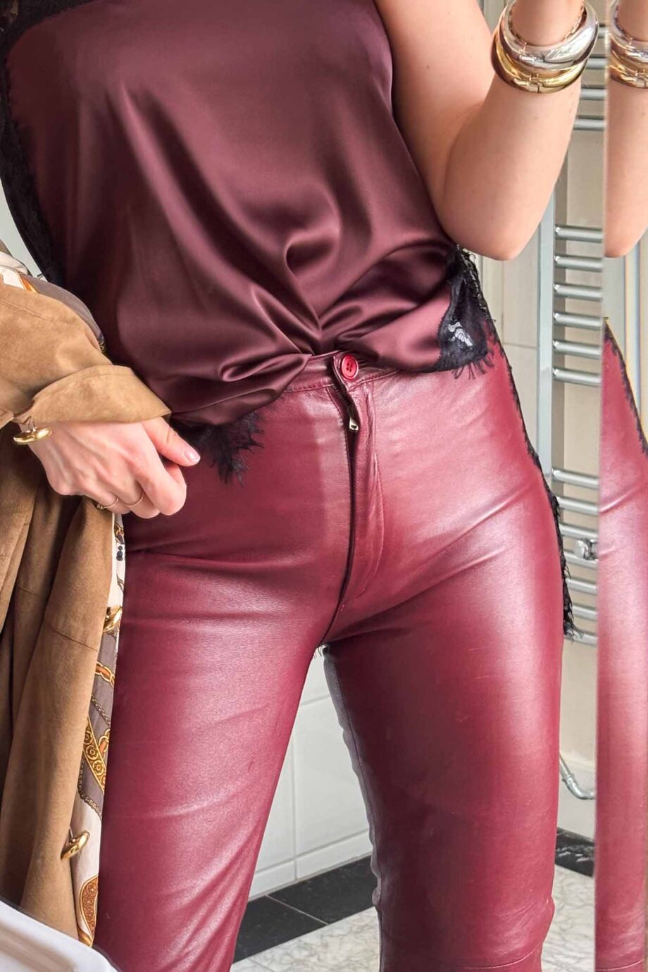 The bold and sexy rosso leather pants