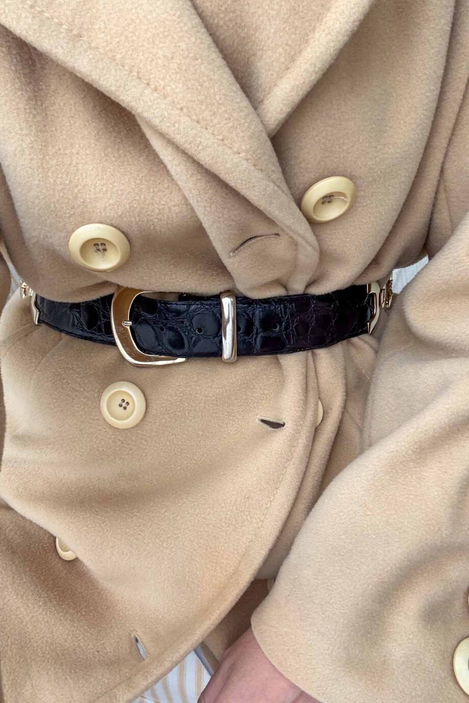 The blushing classic wool coat
