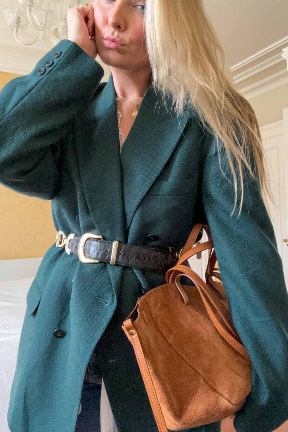 The rich emerald oversized cashmere bazer