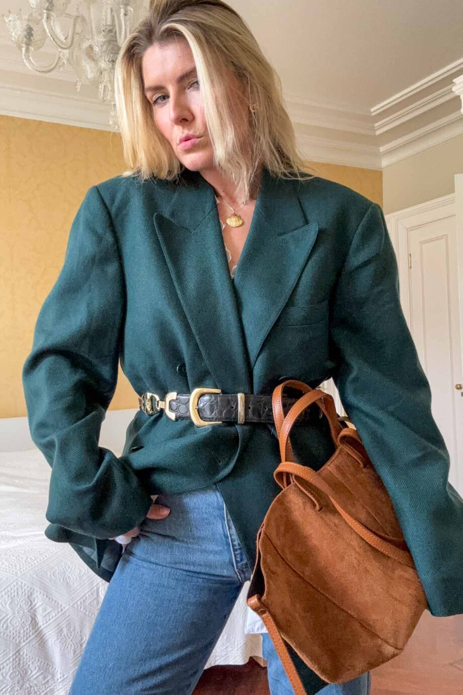 The rich emerald oversized cashmere bazer