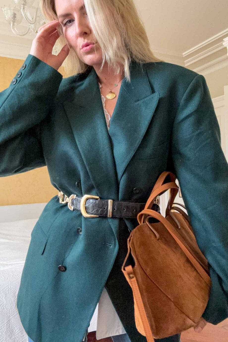 The rich emerald oversized cashmere bazer